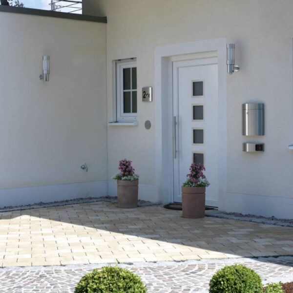 Wall light Stainless steel Milieu picture Article 690241