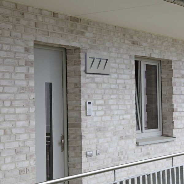 House number light Stainless steel Milieu picture Article 696013