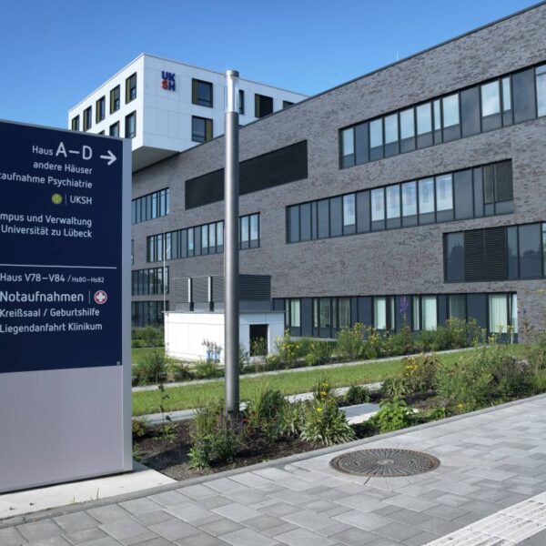 Lichtstele 180 Grad asymmetrisch Milieubild Artikel 620867, 660867